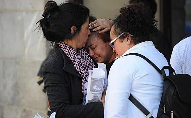 Imagen principal - «Ver a tanta gente nos refuerza y hace que nos sintamos apoyados»