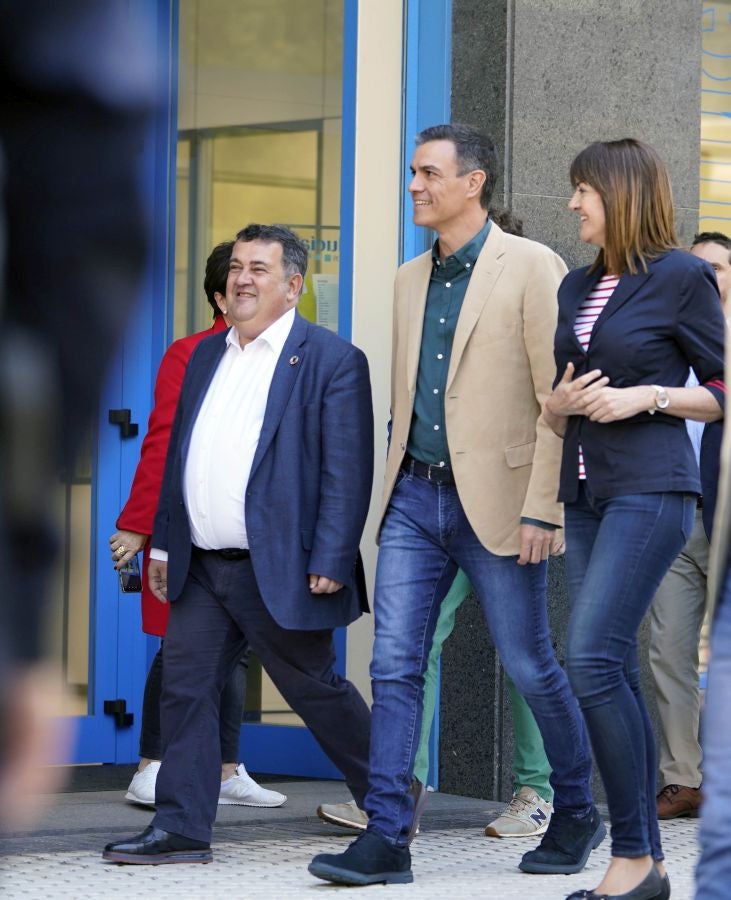 Sánchez ha participado en un acto electoral en San Sebastián junto con los candidatos a diputado general de Gipuzkoa, Denis Itxaso, y a la Alcaldía de la capital guipuzcoana, Ernesto Gasco,
