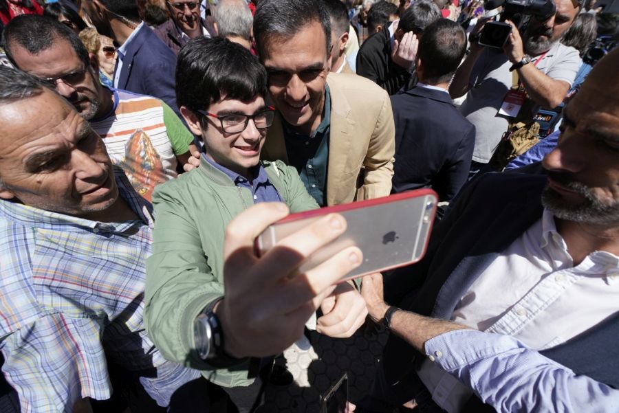 Sánchez ha participado en un acto electoral en San Sebastián junto con los candidatos a diputado general de Gipuzkoa, Denis Itxaso, y a la Alcaldía de la capital guipuzcoana, Ernesto Gasco,
