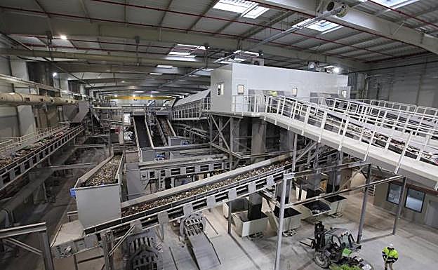 Vista de la planta de Tratamiento Mecánico Biológico (TMB) 