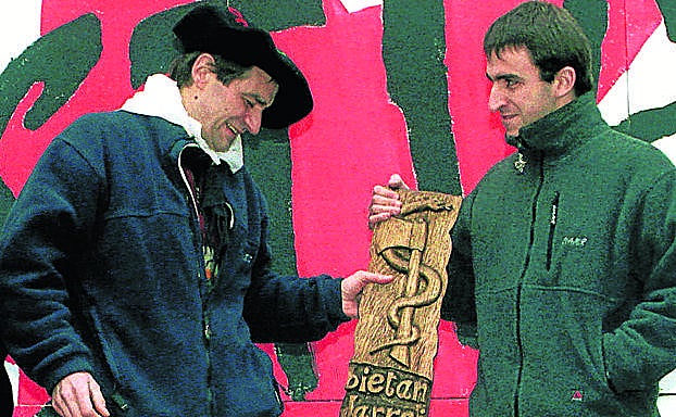 Ternera, con su hijo. 