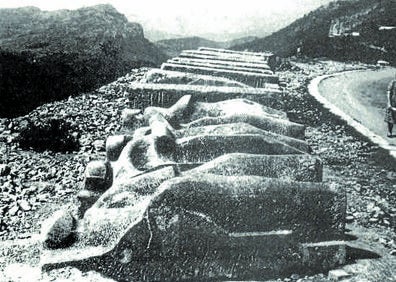 Imagen secundaria 1 - Cuando se empezó a llenar el vacío