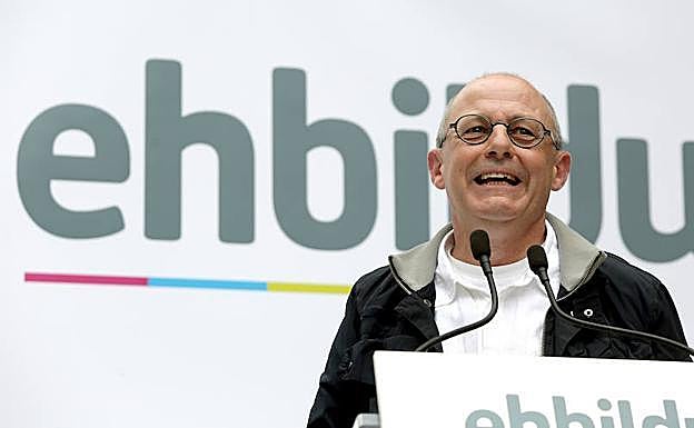 EH Bildu apuesta por la creación de estaciones compartidas por trenes y buses