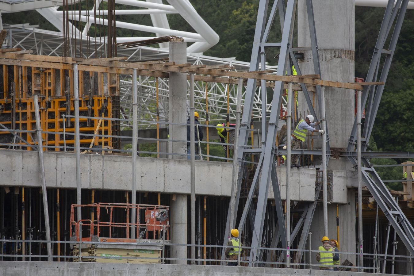 Fotos: Sin fútbol, las obras de Anoeta aceleran