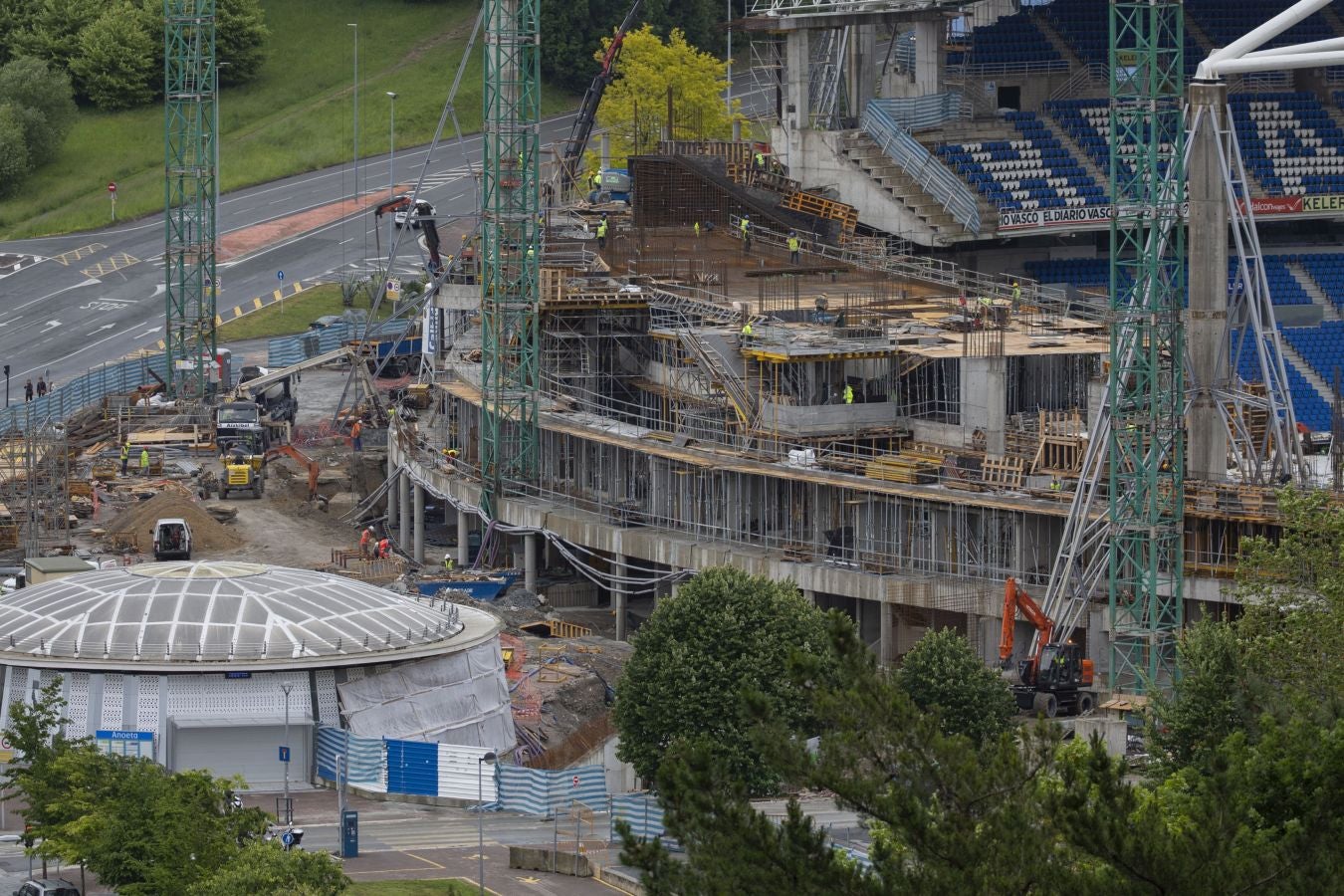 Fotos: Sin fútbol, las obras de Anoeta aceleran