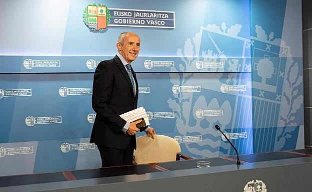 Josu Erkoreka, en la rueda de prensa posterior al Consejo de Gobierno.