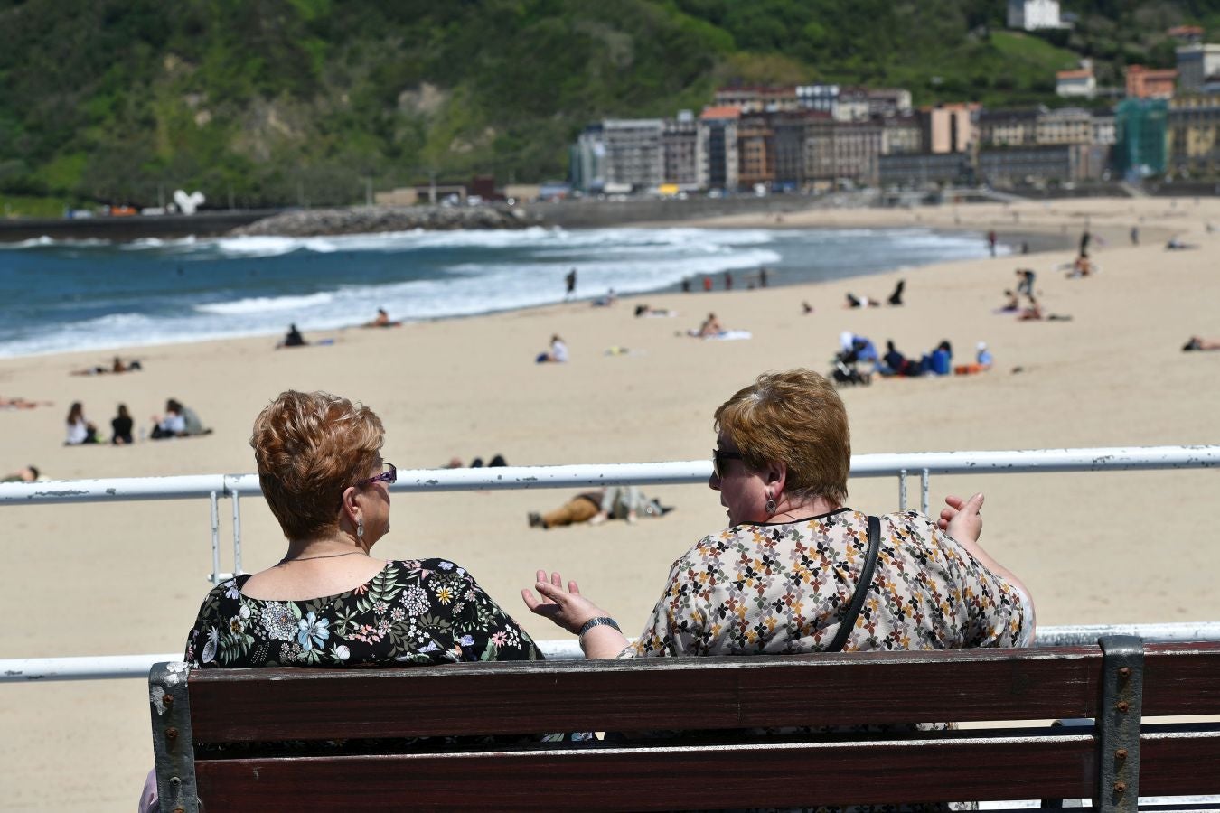 El sol luce en San Sebastián tras varias jornadas de lluvia