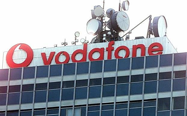 Vodafone devuelve 14.000 euros a un cliente de Ermua por facturación incorrecta