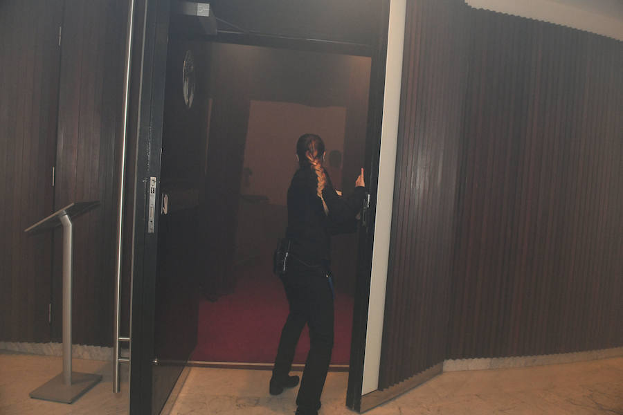 Fotos: Simulacro de incendio en el Teatro Victoria Eugenia