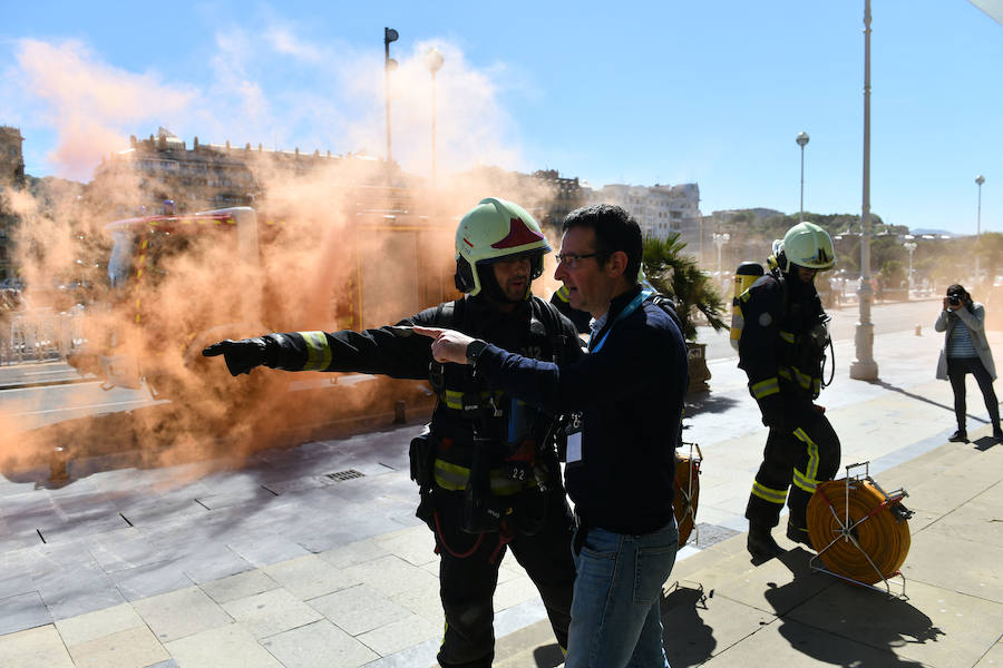 Fotos: Simulacro de incendio en el Teatro Victoria Eugenia