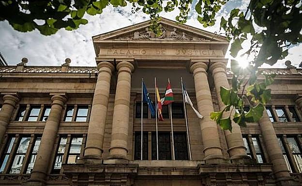 El acusado que no acudió al juicio por narcotráfico dice que se equivocó de fecha