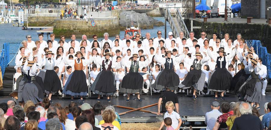 Basoka, el minifestival musical que todos los años se celebra entre los árboles del bosque de Miramón, se ha convertido en una de las citas ineludibles de Olatu Talka. Esta vez Basoka recupera su formato habitual con funciones con un marcado color folkie, 