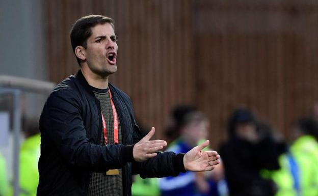 Robert Moreno, durante el partido ante Islas Feroe.