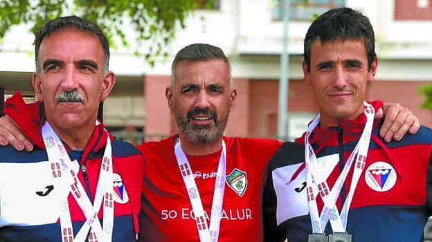 Máster Euskadi. Javier Gómez, Tomás Sánchez y Xabier Zabaleta.