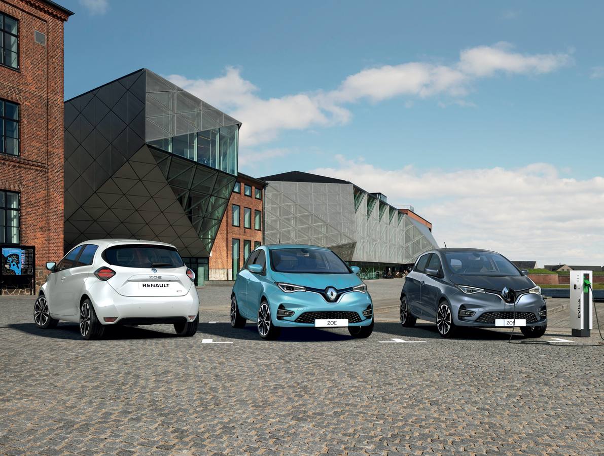 El eléctrico de Renault se renueva. La última versión, con una batería y motor más potentes, incrementa la autonomía hasta 390 kilómetros y mejora las prestaciones.