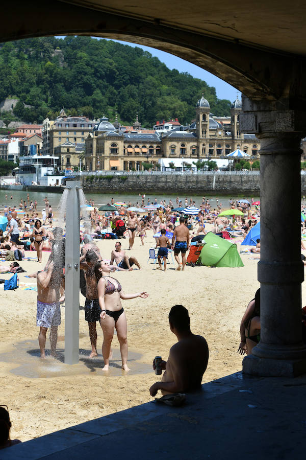 Fotos: La ola de calor en Gipuzkoa, en imáganes