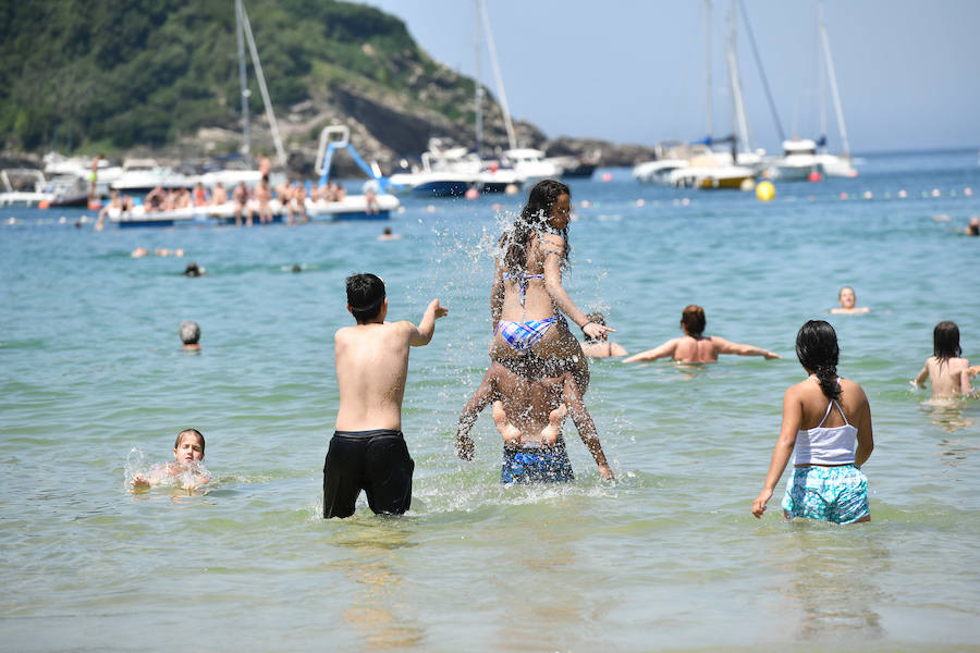 Fotos: La ola de calor en Gipuzkoa, en imáganes