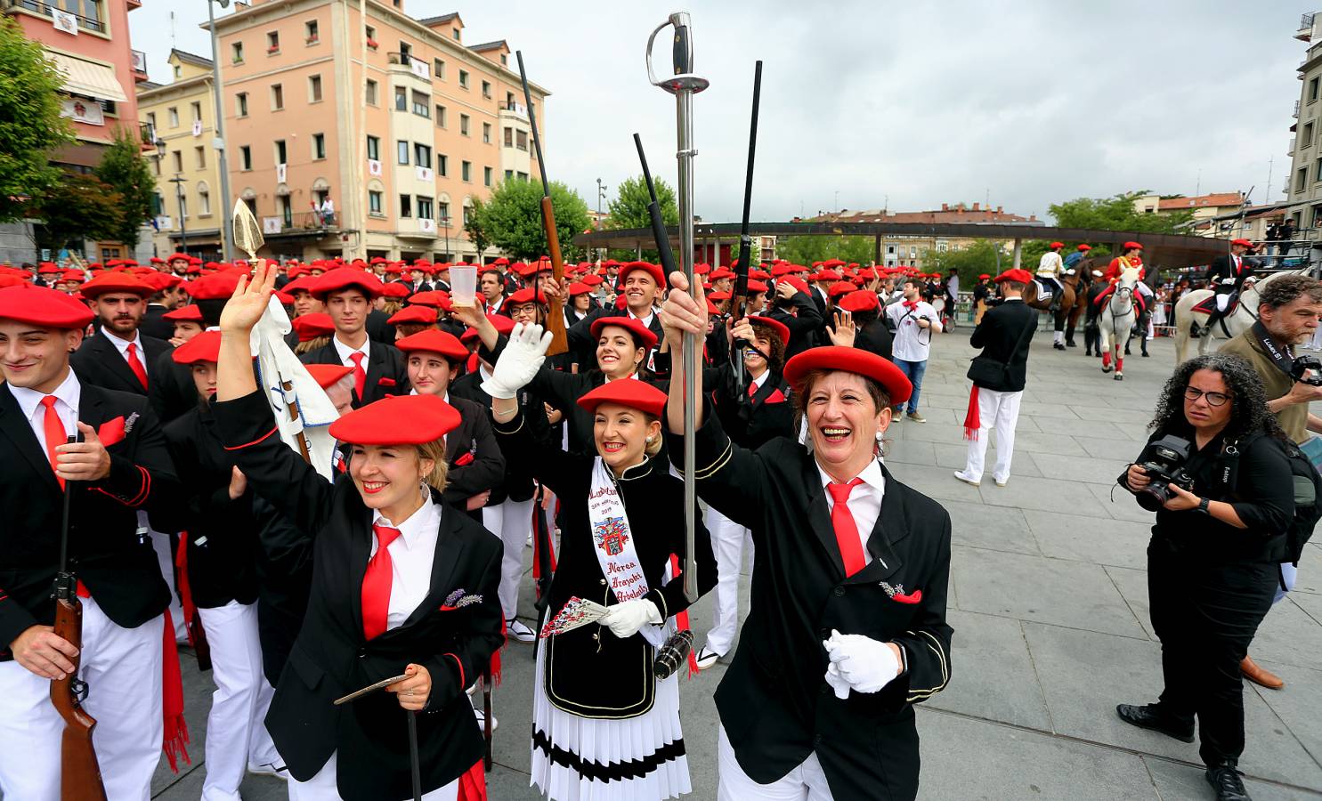 Fotos: El Alarde público, en imágenes