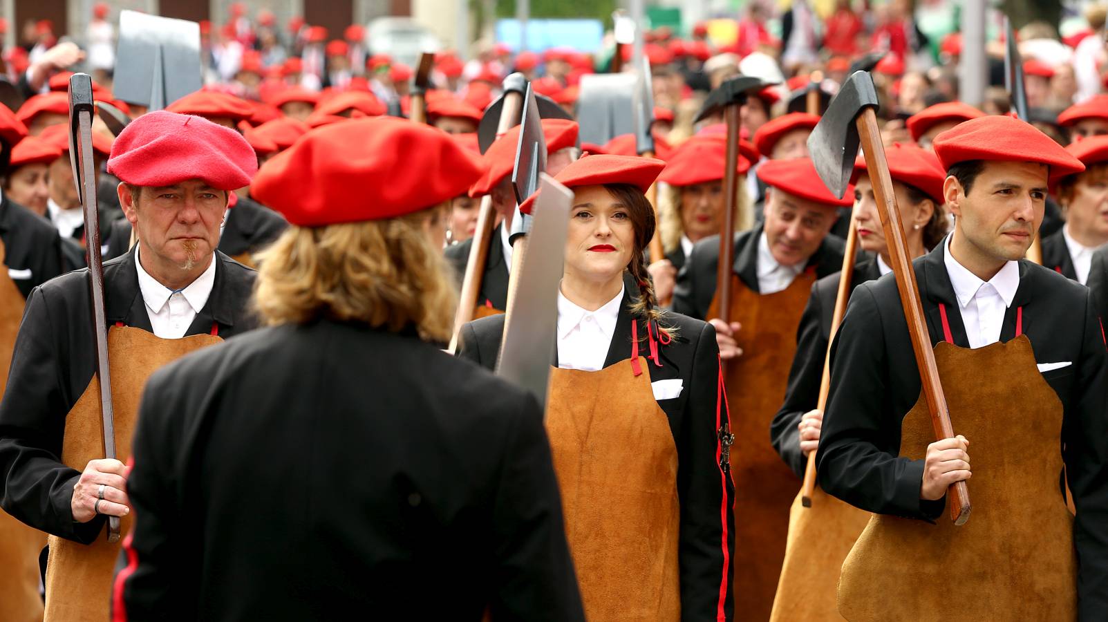Fotos: El Alarde público, en imágenes