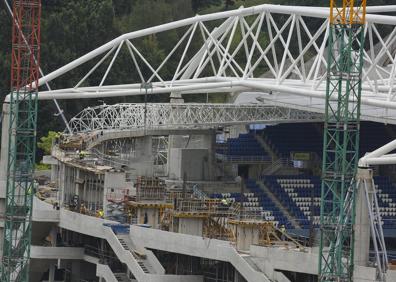 Imagen secundaria 1 - Estructura de la nueva grada Norte de Anoeta 
