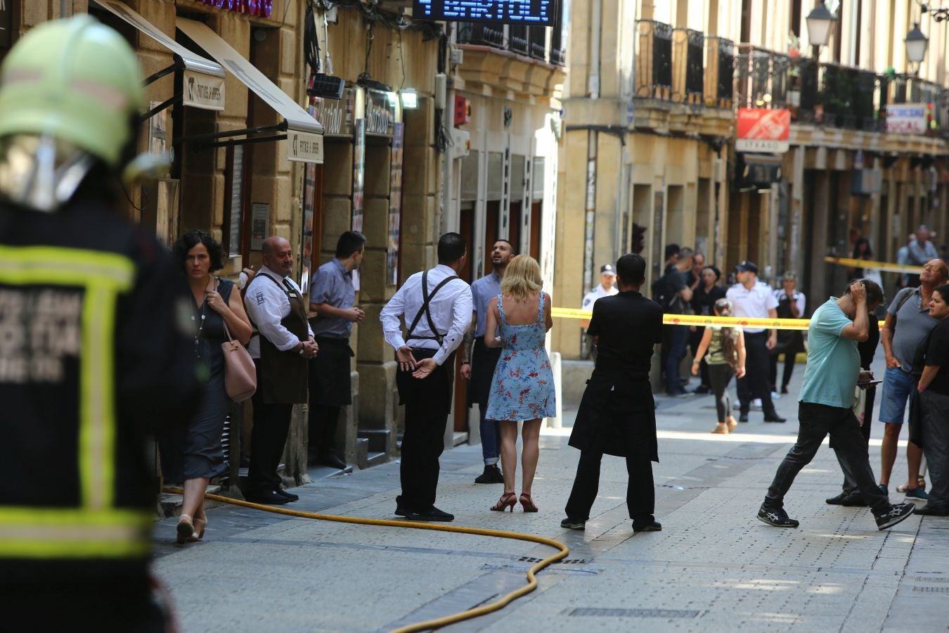 Fotos: Incendio en una vivienda de la Parte Vieja de Donostia