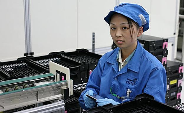 Empleada en una compañía tecnológica en China. 