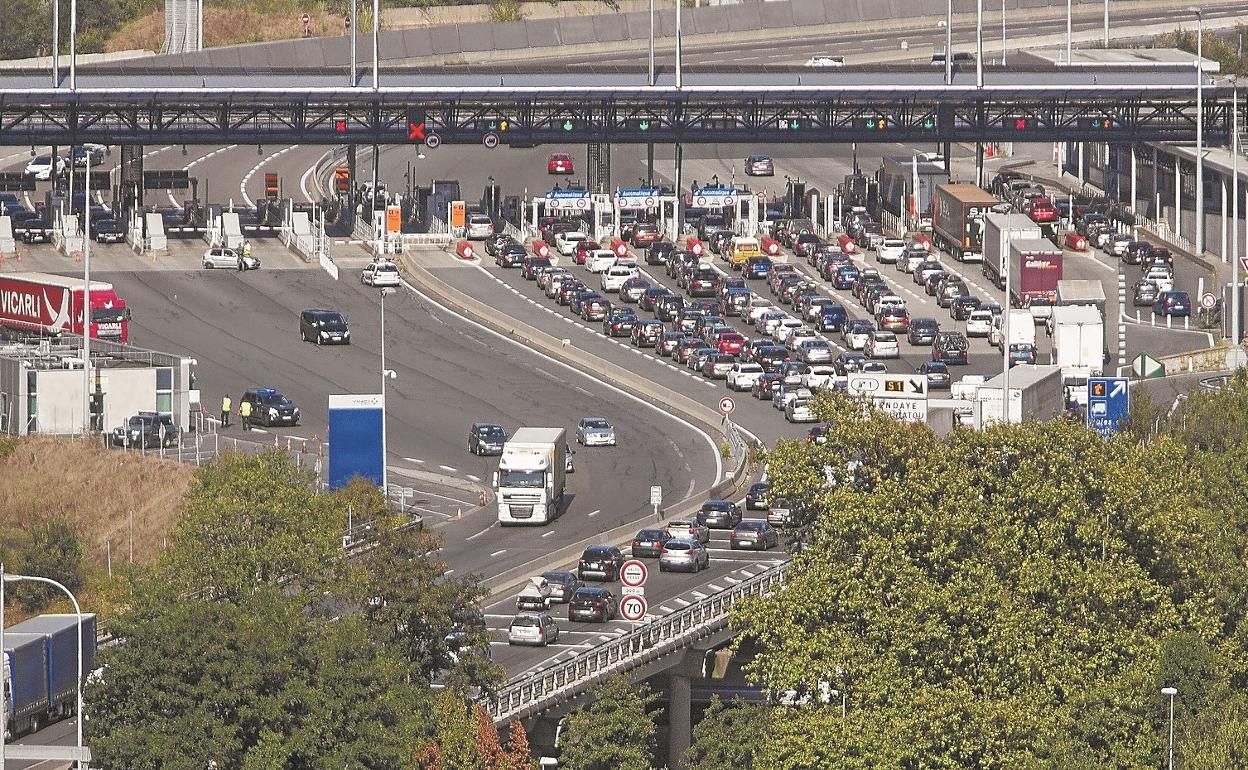 La frontera no solo se cruza en coche
