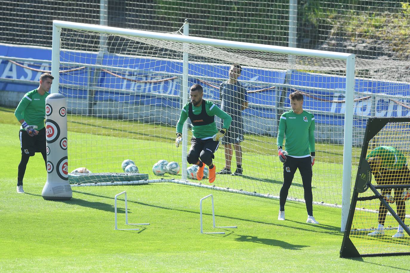 Fotos: La Real Sociedad sigue con su preparación de cara a la campaña 2019/20