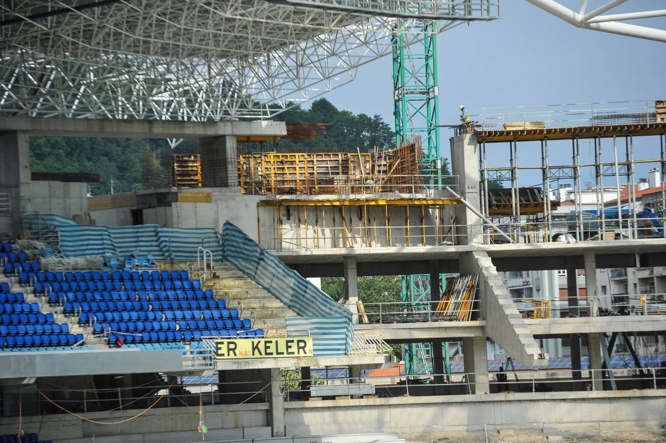 El campo de la Real Sociedad sigue tomando forma.