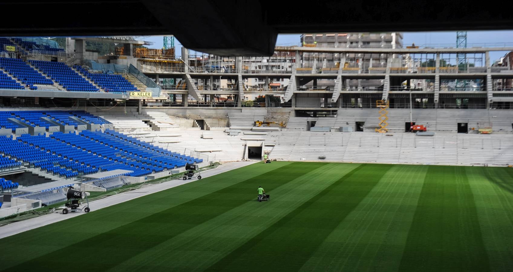 El campo de la Real Sociedad sigue tomando forma.