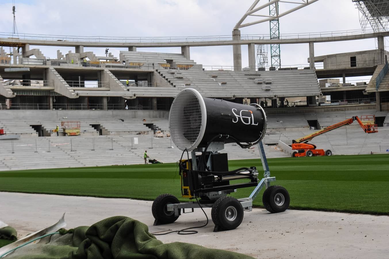El campo de la Real Sociedad sigue tomando forma.