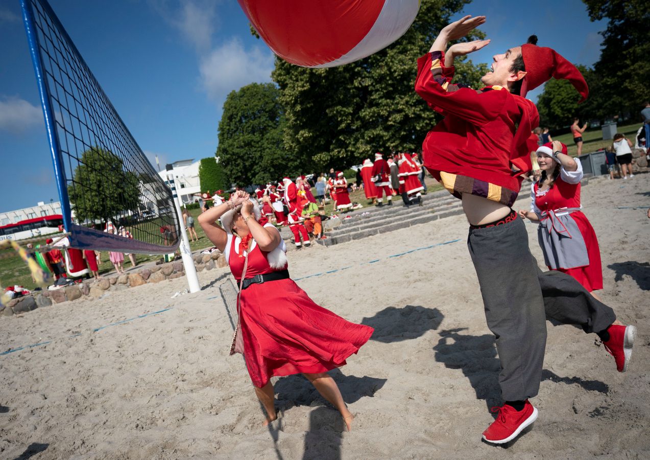 Fotos: ¿Papá Noel en verano?