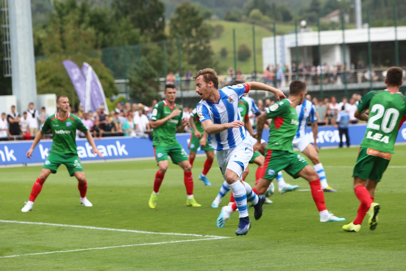 Fotos: Las imágenes del amistoso de prestemporada Real Sociedad-Alavés