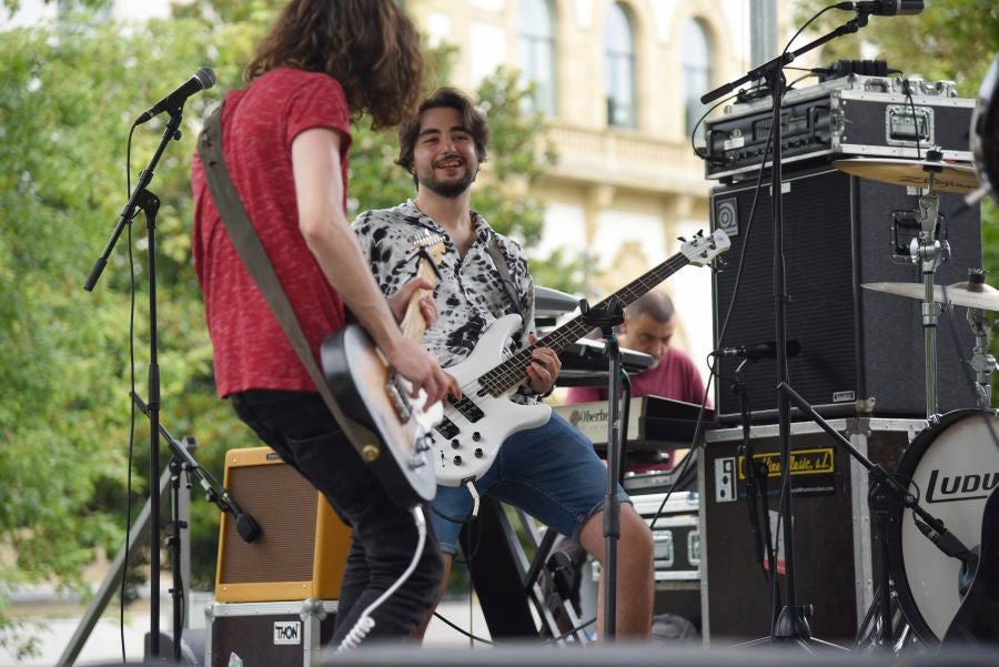 Fotos: La música suena en Cristina Enea