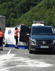 Imagen secundaria 2 - Tres imágenes del accidente mortal.
