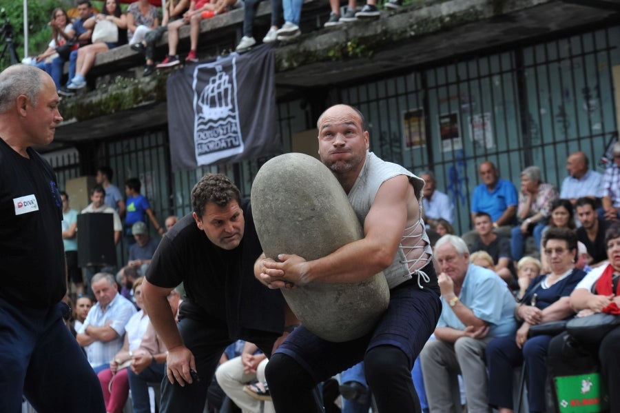 El zarauztarra logra su quinta victoria en la Trinidad con 15 alzadas. Los dos primeros de la pasada edición, Urra y Kortaberri, cerraron esta vez la clasificación.