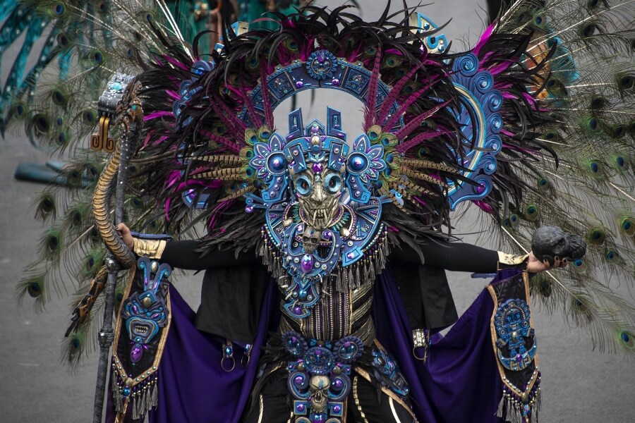 Jember Fashion Carnaval es un carnaval que se celebra de forma anual en la ciudad de Jember, Java oriental. Este carnaval, que se inspira en objetos de todo el mundo y en la naturaleza, no deja a nadie indiferente.