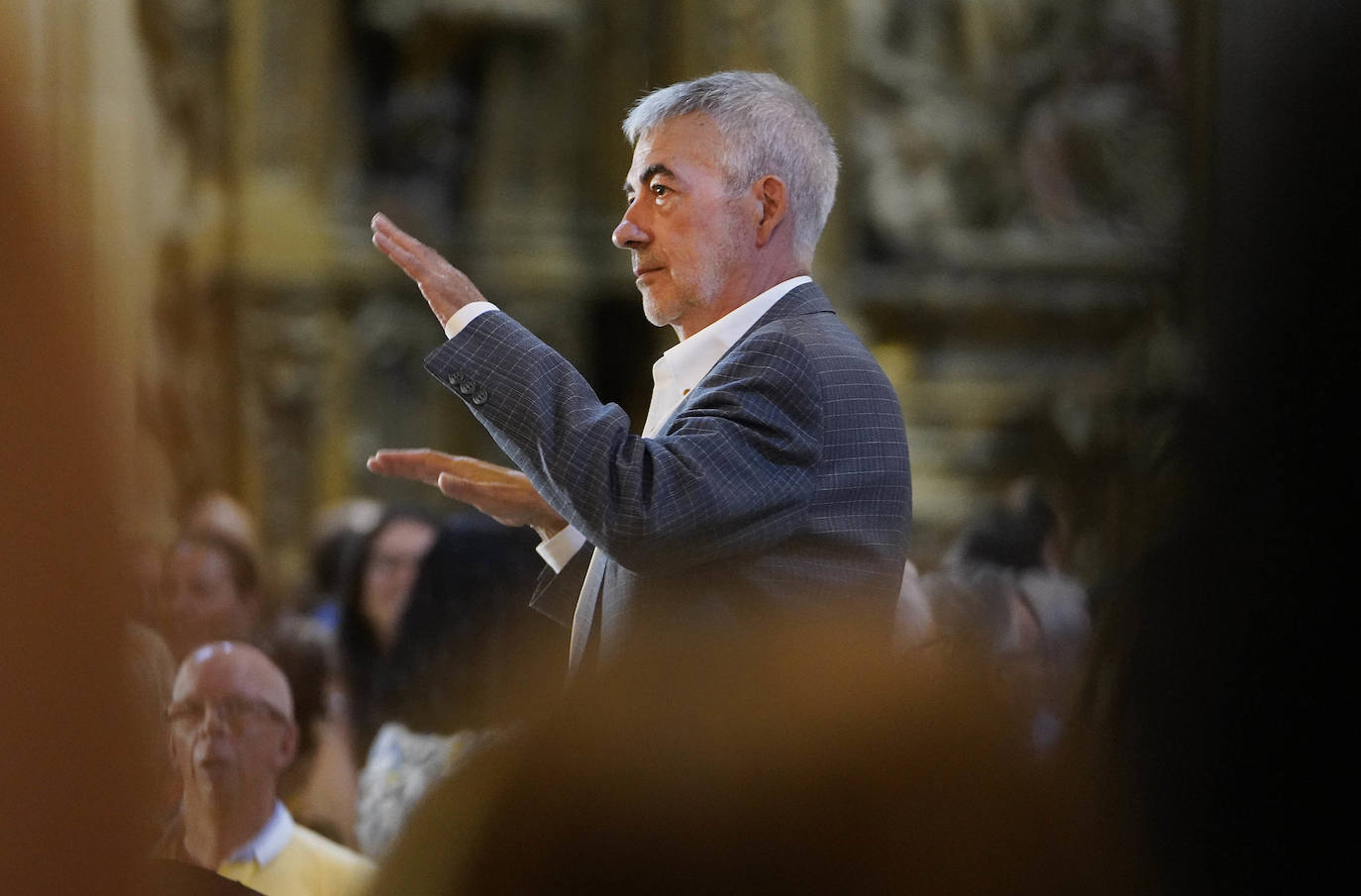 Fotos: La Salve llena la basílica de Santa María
