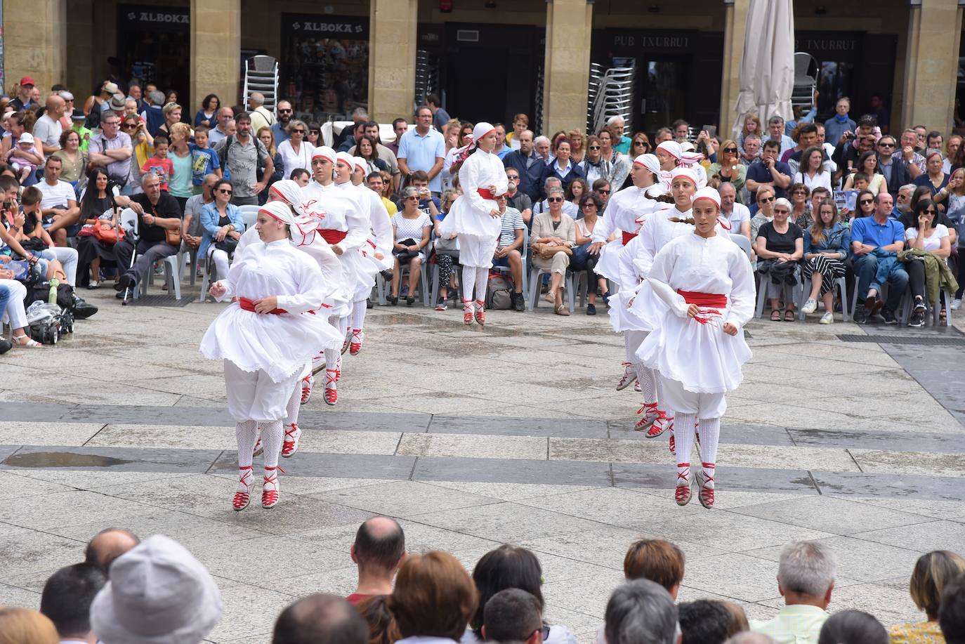 Fotos: Dantzarien dotorezia