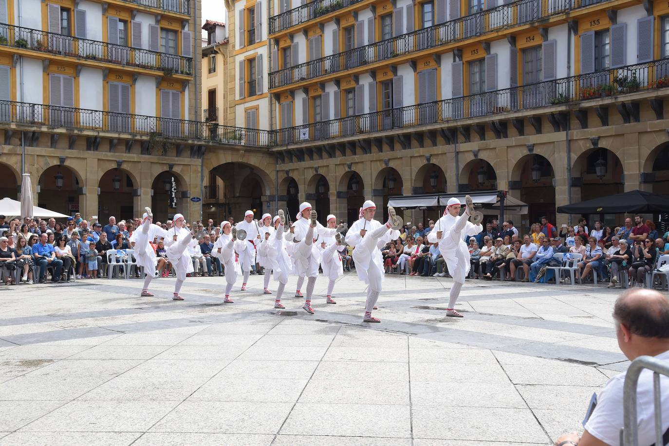 Fotos: Dantzarien dotorezia