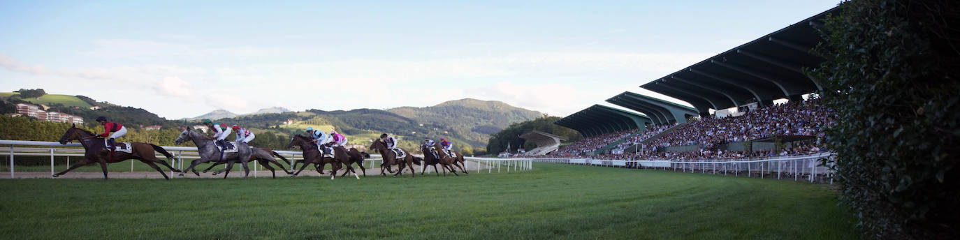 Fotos: ‘Amazing Red’ gana la Copa de Oro de San Sebastián