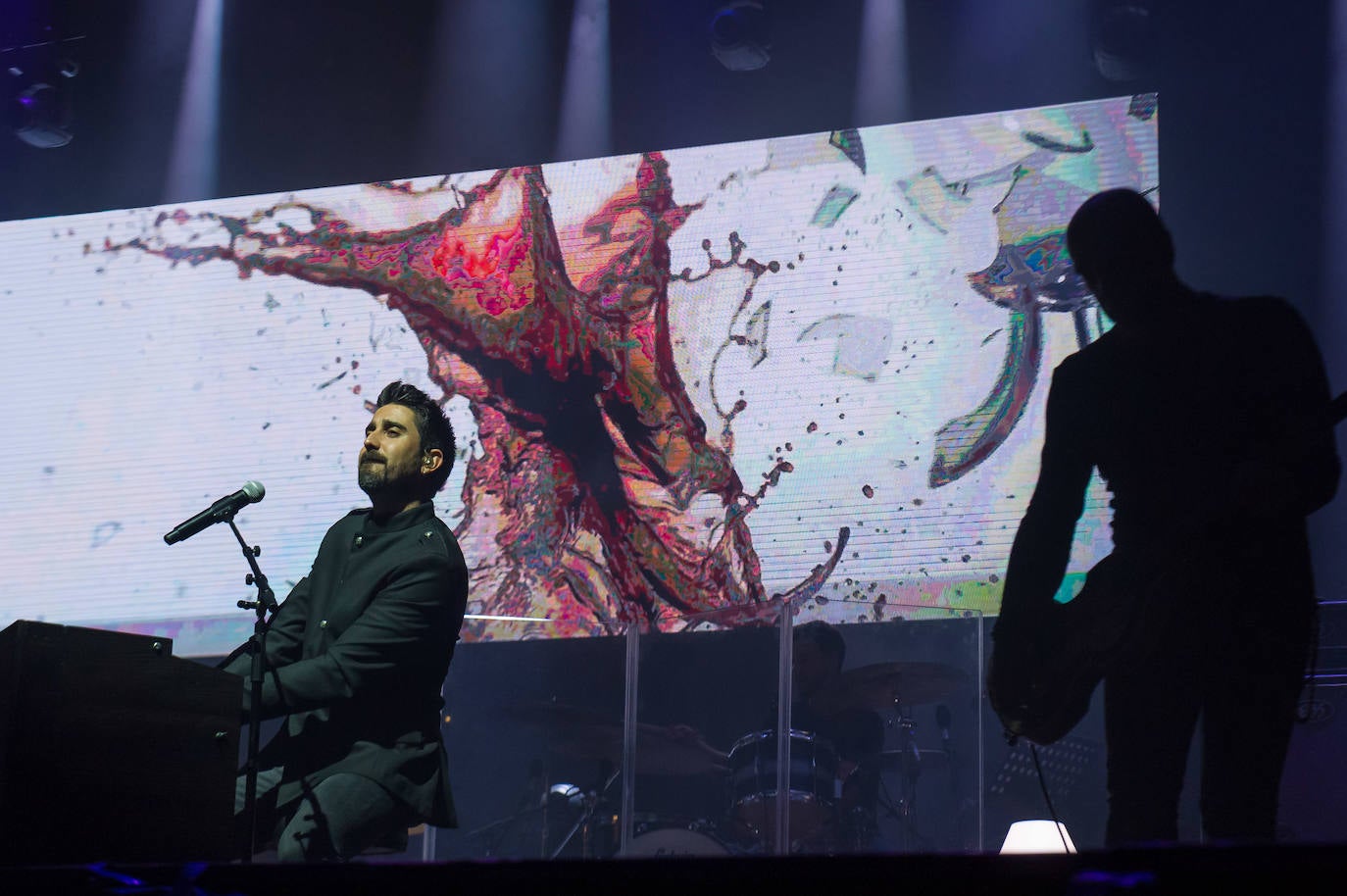 Fotos: Alex Ubago arrasa en Sagües