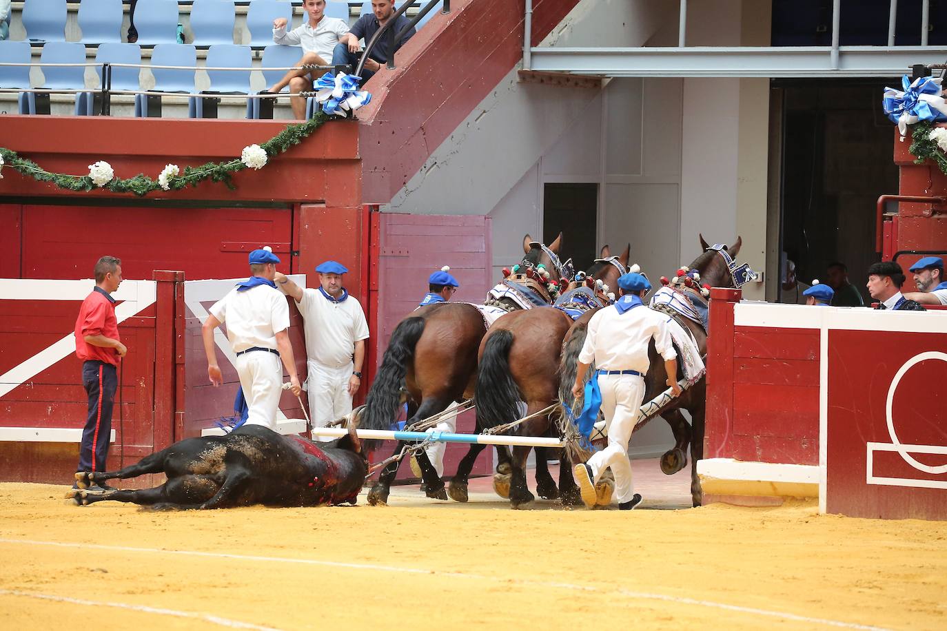 Fotos: Última jornada de toros en las fiestas de semana grande