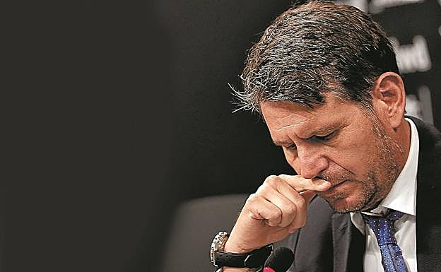 Mateu Alemany, protagonista en el verano valencianista, abatido este verano en rueda de prensa. 