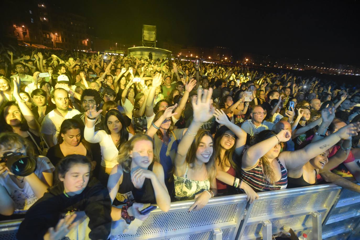 Fotos: Macaco cerró con éxito los conciertos de Sagüés