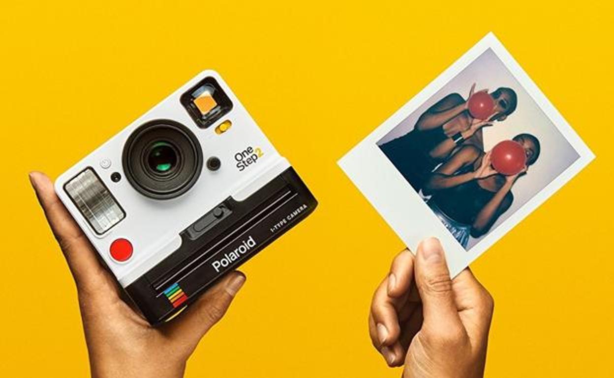 Polaroid originals 9008