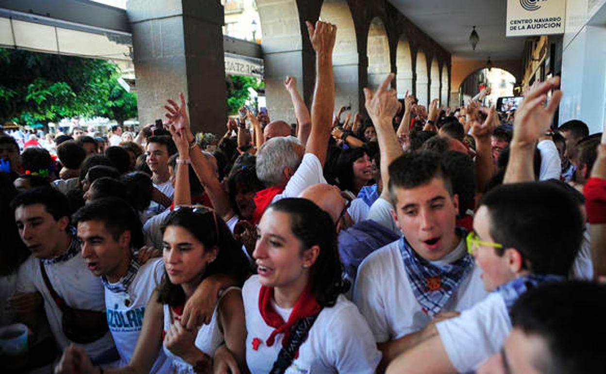 Contratan a un conductor para ir de fiesta a Tafalla y da positivo en un control