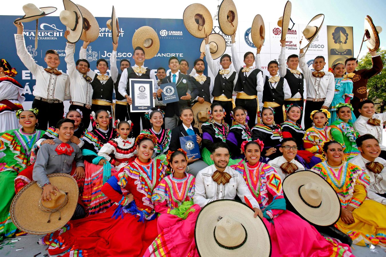 Fotos: Mariachis de récord