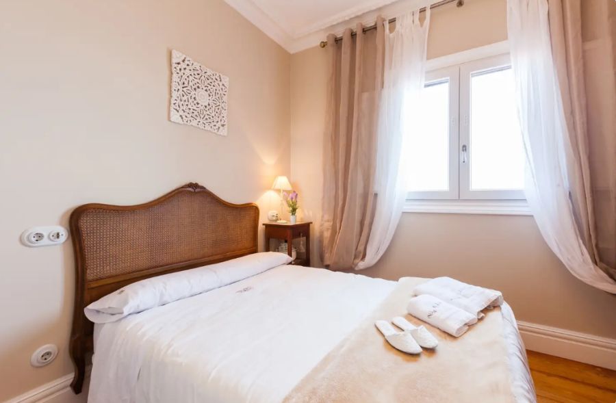 Desde esta villa se divisa el ratón de Getaria 