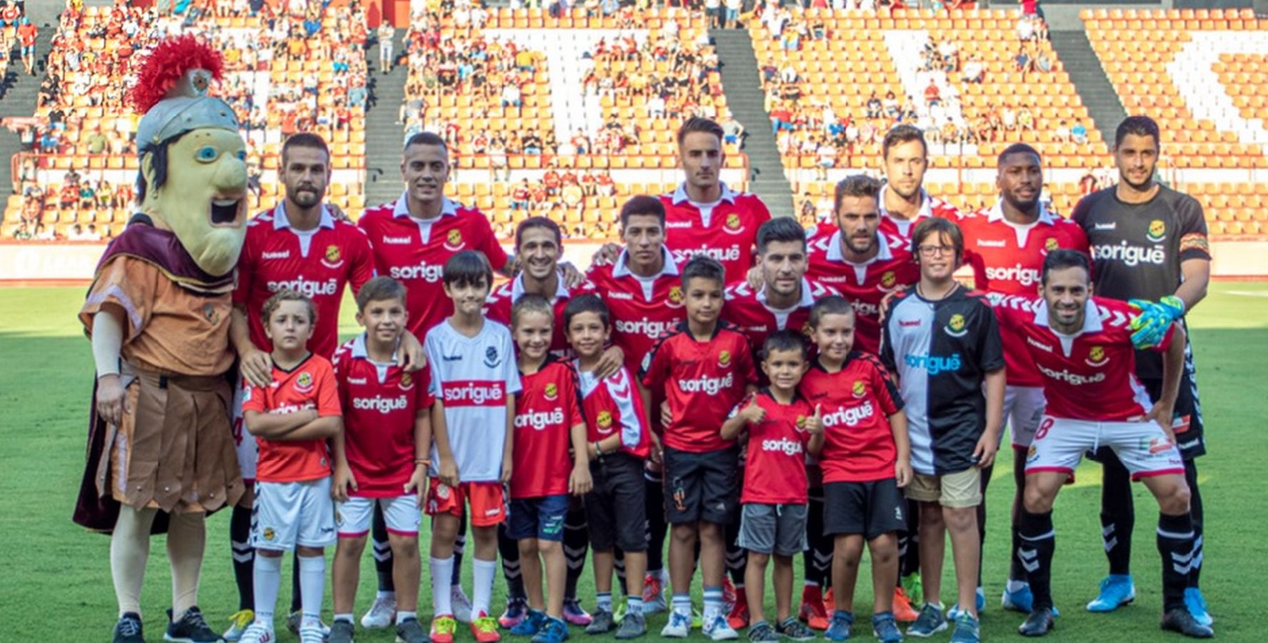 La famosa mascota del Nàstic de Tarragona es un romano llamado Násticus.